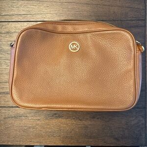 Michael Kors Tan purse